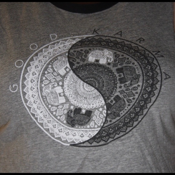 Boho Gray Crop Top Tank Top Mandala Yin and Yang - Picture 1 of 3